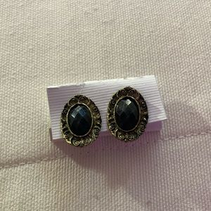 thrifted earrings.